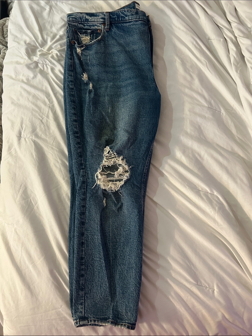 Abercrombie and Fitch Dark Blue Distressed Women’s Jeans